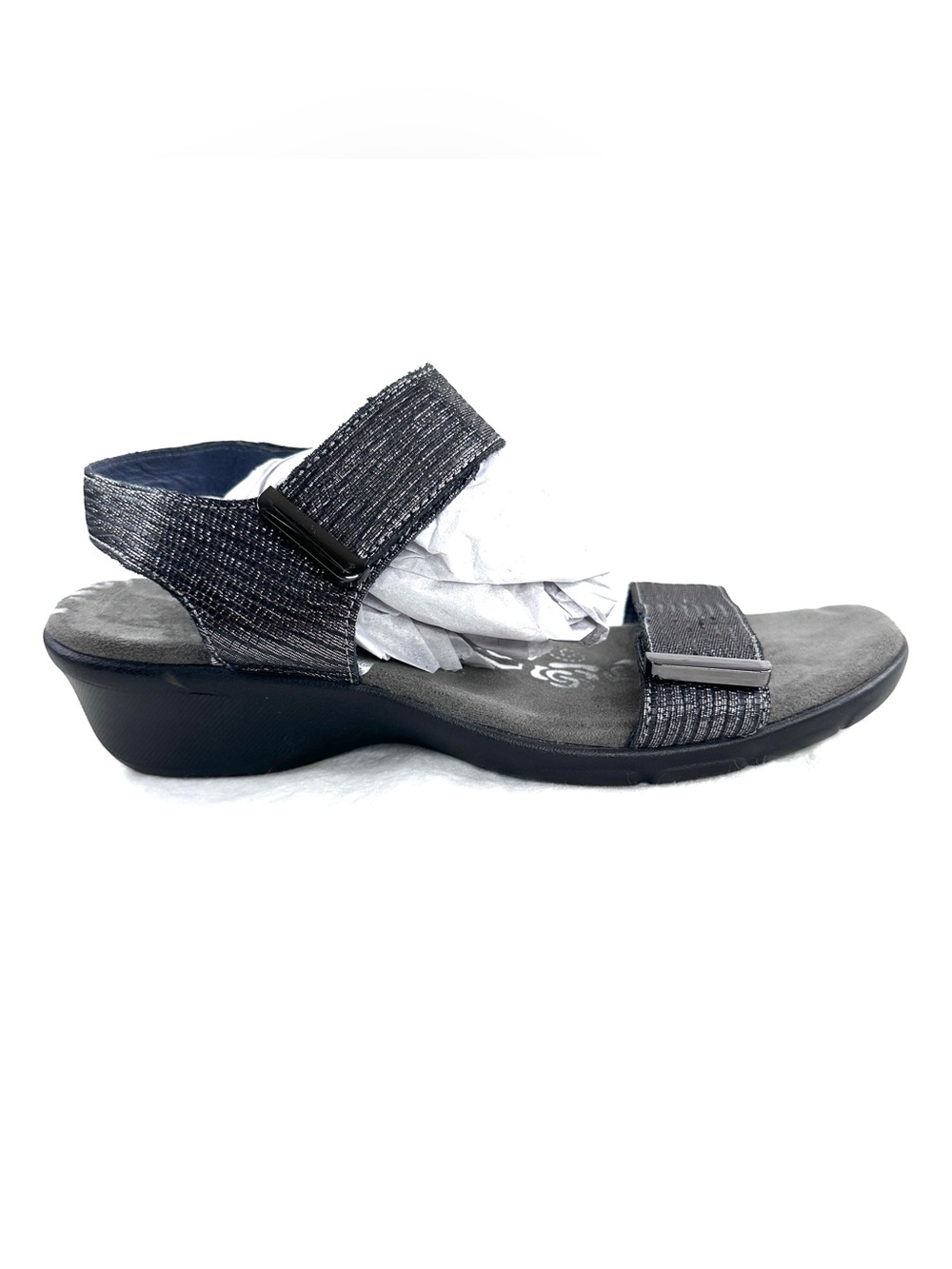 Propet Women Size 8.5 Metallic Silver Leather Sandal Hook Loop Straps WSX093L
